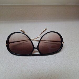 FASHION SUNGLASSES.BRAND NEW.